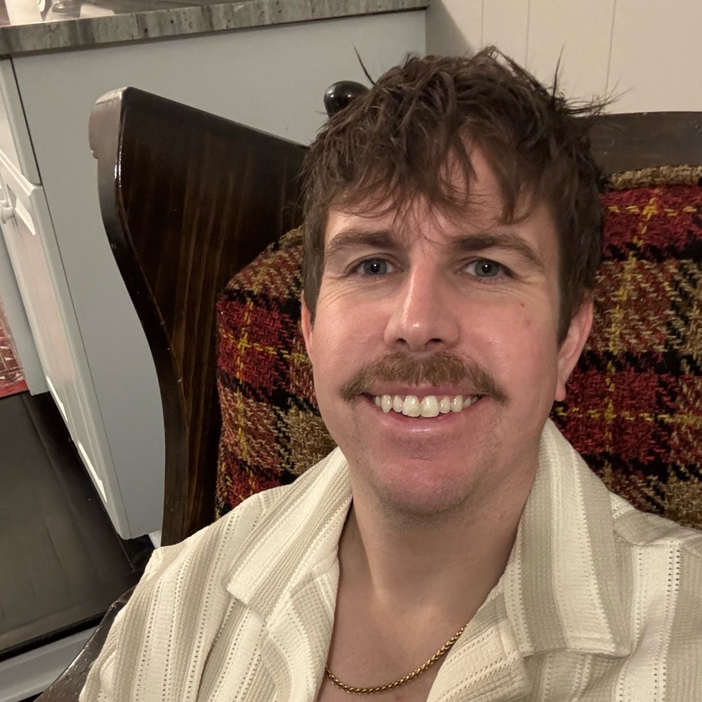 Meet your Posher, Taylor